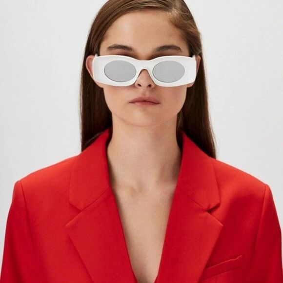 Loewe Paula\'s Ibiza Women Sunglasses White Silver Mirror Rectangle LW40033I 21C main image 12